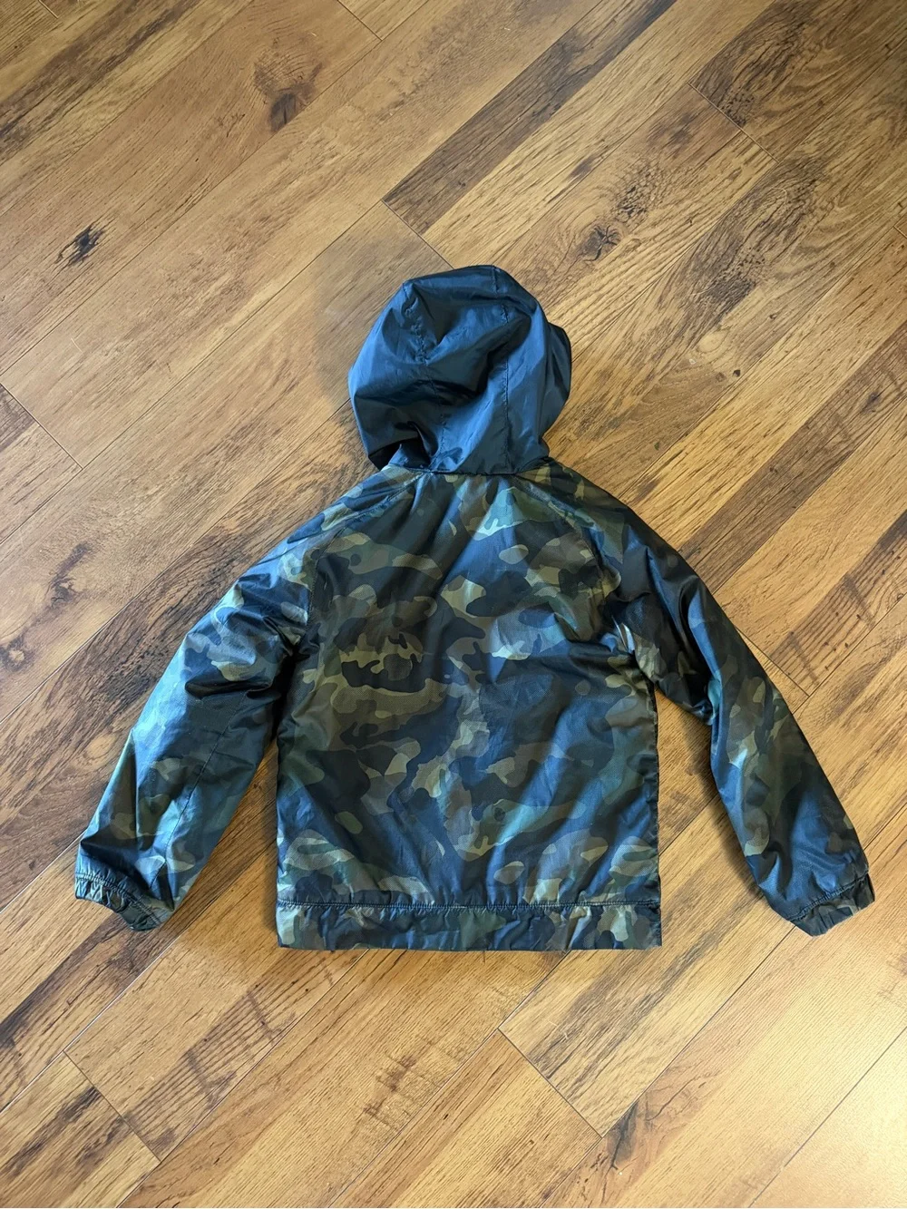 Nike lightweight rainy shell